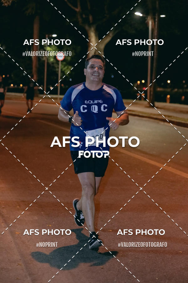 Compre suas fotos do eventoNeon Night Run 2019 - Belo Horizonte no Fotop
