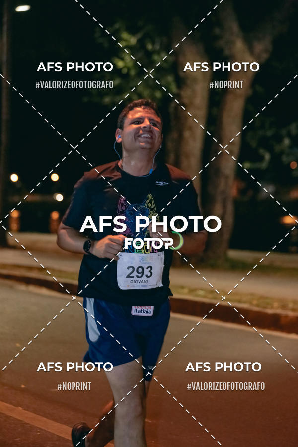 Compra tus fotos del eventoNeon Night Run 2019 - Belo Horizonte En Fotop