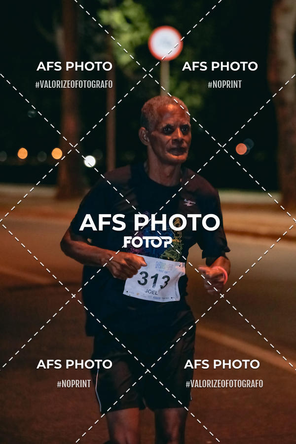 Buy your photos of the eventNeon Night Run 2019 - Belo Horizonte on Fotop
