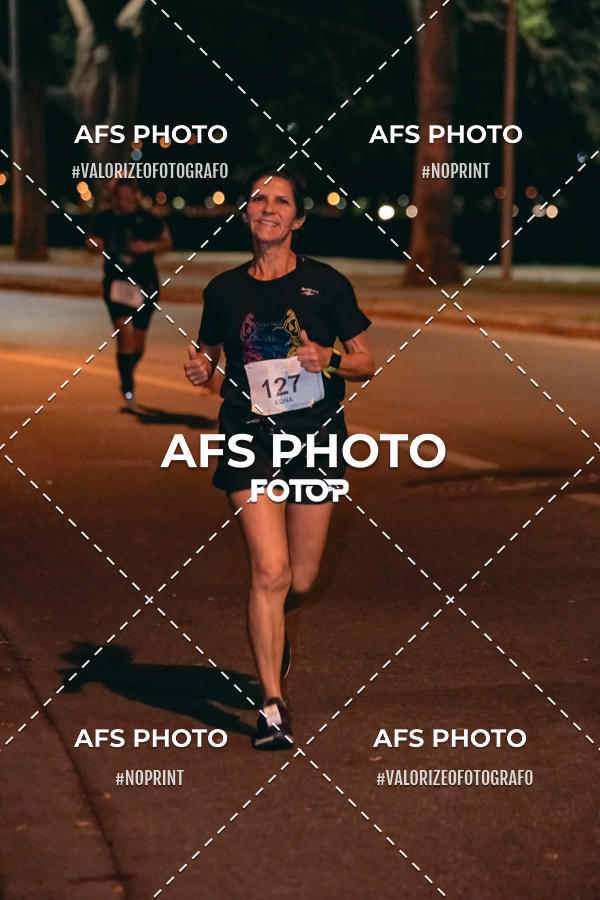 Compre as suas fotos do eventoNeon Night Run 2019 - Belo Horizonte no Fotop