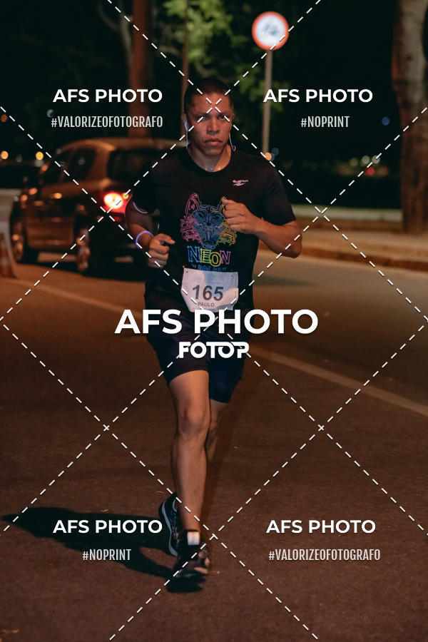 Compre as suas fotos do eventoNeon Night Run 2019 - Belo Horizonte no Fotop