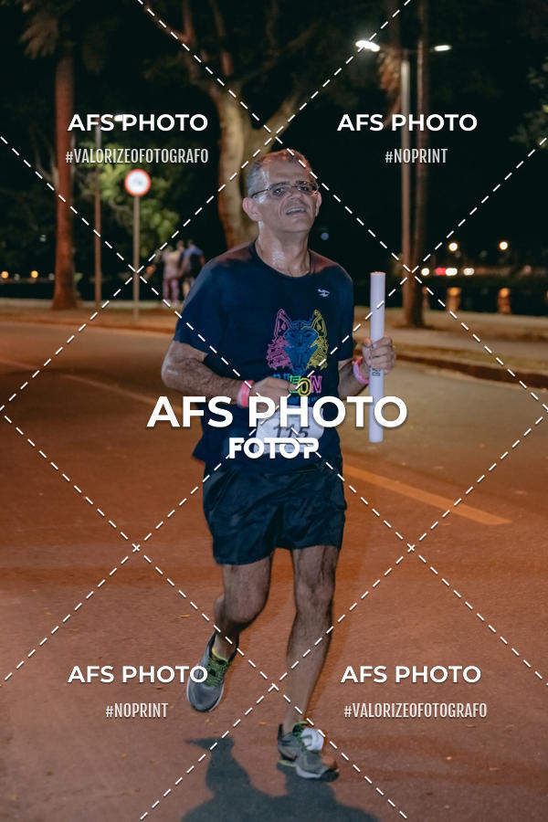 Compre as suas fotos do eventoNeon Night Run 2019 - Belo Horizonte no Fotop