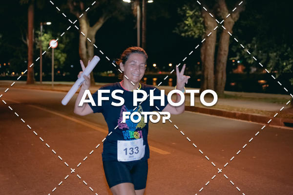 Compre as suas fotos do eventoNeon Night Run 2019 - Belo Horizonte no Fotop