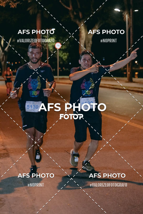 Compre suas fotos do eventoNeon Night Run 2019 - Belo Horizonte no Fotop