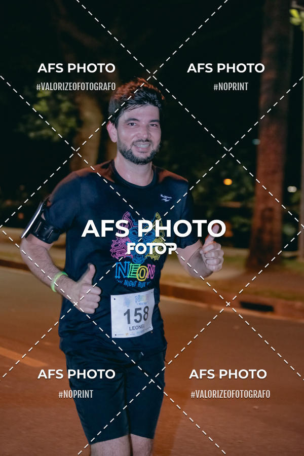 Compre suas fotos do eventoNeon Night Run 2019 - Belo Horizonte no Fotop