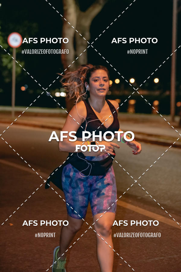 Compre suas fotos do eventoNeon Night Run 2019 - Belo Horizonte no Fotop
