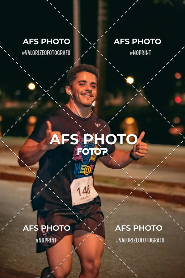 Buy your photos of the eventNeon Night Run 2019 - Belo Horizonte on Fotop