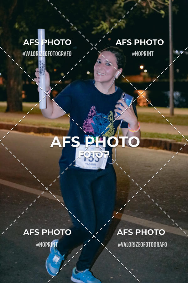 Compra tus fotos del eventoNeon Night Run 2019 - Belo Horizonte En Fotop