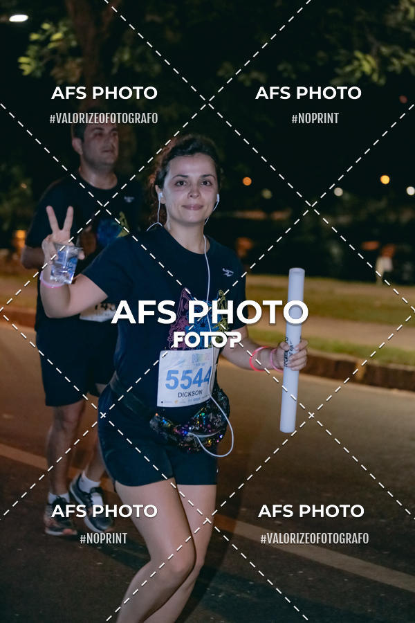 Compra tus fotos del eventoNeon Night Run 2019 - Belo Horizonte En Fotop