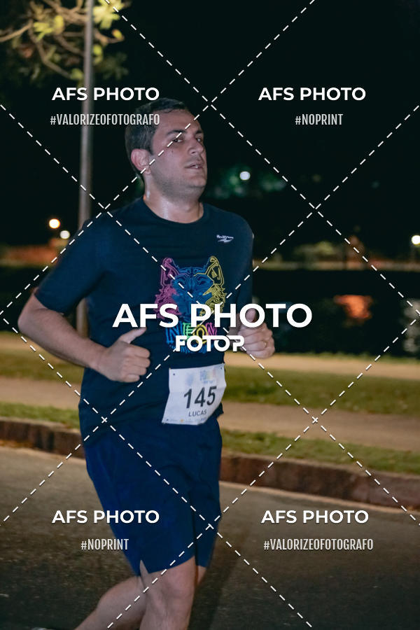 Compra tus fotos del eventoNeon Night Run 2019 - Belo Horizonte En Fotop