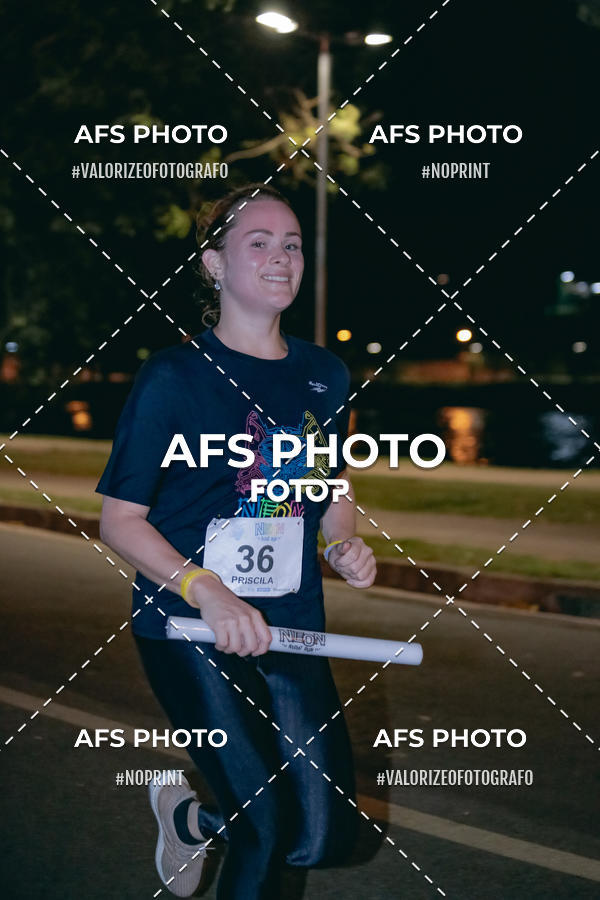 Buy your photos of the eventNeon Night Run 2019 - Belo Horizonte on Fotop