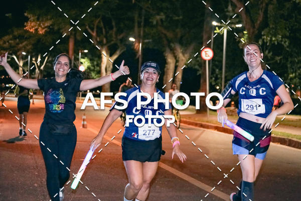 Buy your photos of the eventNeon Night Run 2019 - Belo Horizonte on Fotop