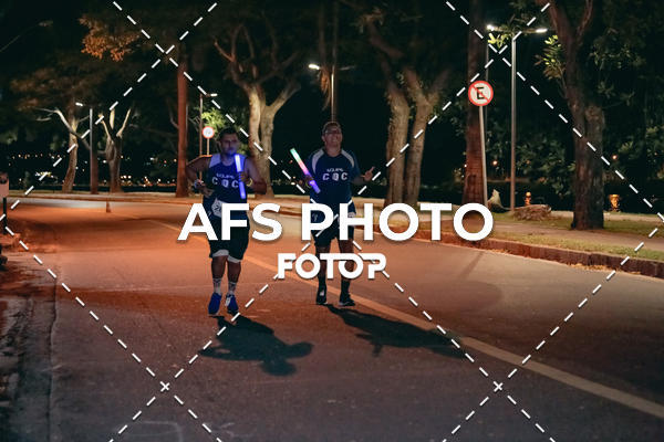 Buy your photos of the eventNeon Night Run 2019 - Belo Horizonte on Fotop