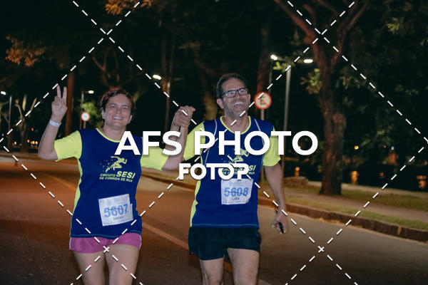 Compra tus fotos del eventoNeon Night Run 2019 - Belo Horizonte En Fotop