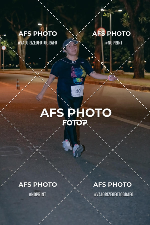 Compra tus fotos del eventoNeon Night Run 2019 - Belo Horizonte En Fotop