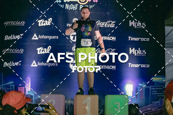 Compra tus fotos del eventoNeon Night Run 2019 - Belo Horizonte En Fotop
