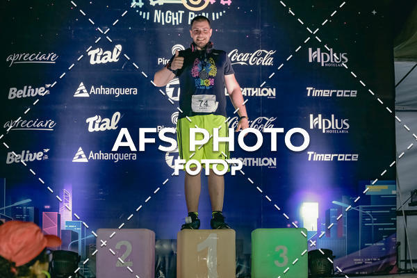 Compra tus fotos del eventoNeon Night Run 2019 - Belo Horizonte En Fotop