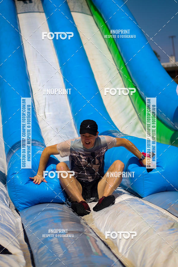 Buy your photos of the eventCorrida Insana 2019 - Curitiba on Fotop