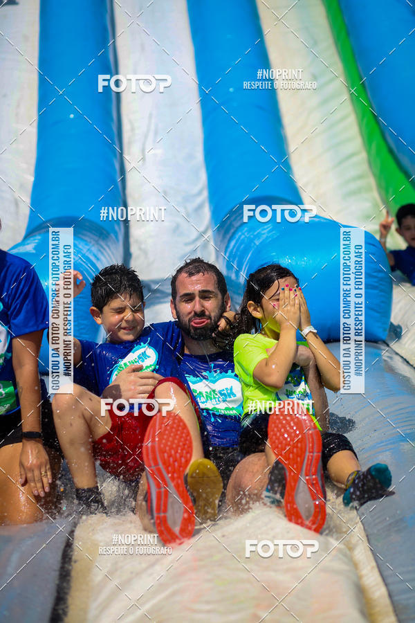 Buy your photos of the eventCorrida Insana 2019 - Curitiba on Fotop