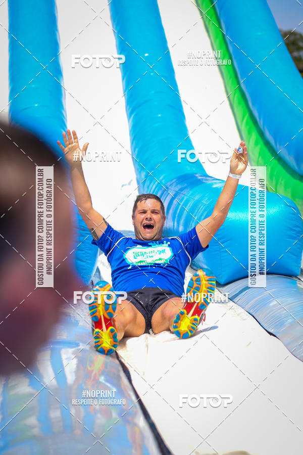 Buy your photos of the eventCorrida Insana 2019 - Curitiba on Fotop