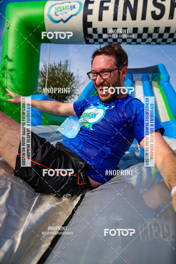 Buy your photos of the eventCorrida Insana 2019 - Curitiba on Fotop