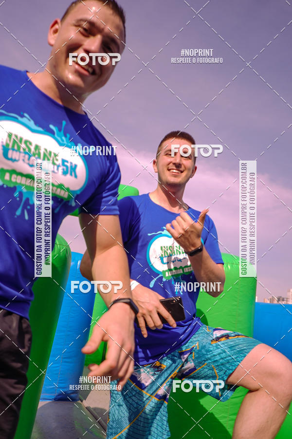 Buy your photos of the eventCorrida Insana 2019 - Curitiba on Fotop