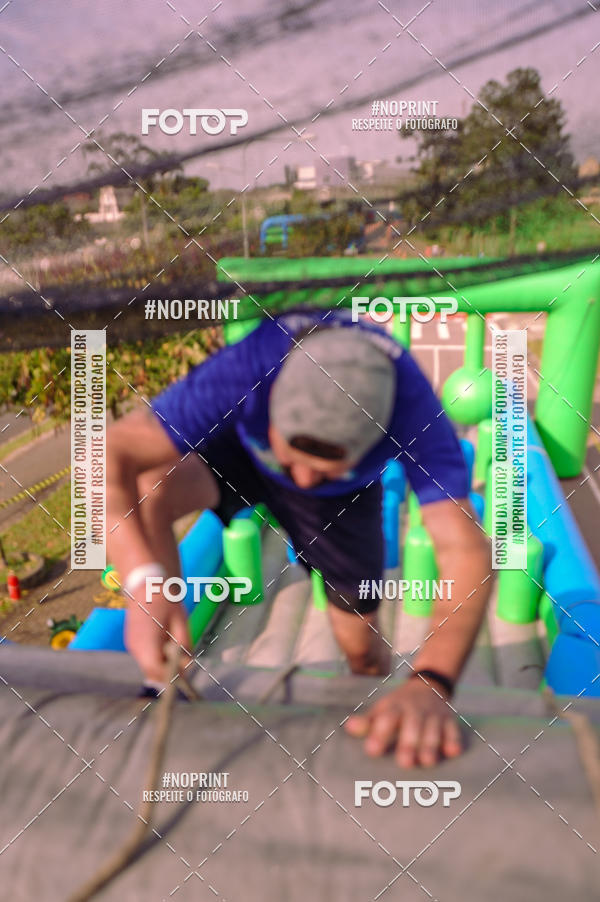Buy your photos of the eventCorrida Insana 2019 - Curitiba on Fotop