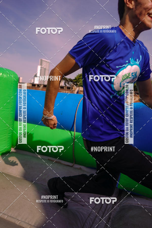 Buy your photos of the eventCorrida Insana 2019 - Curitiba on Fotop