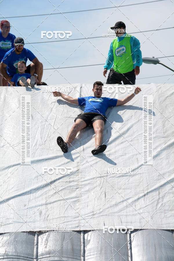Buy your photos of the eventCorrida Insana 2019 - Curitiba on Fotop