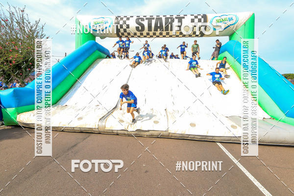 Buy your photos of the eventCorrida Insana 2019 - Curitiba on Fotop