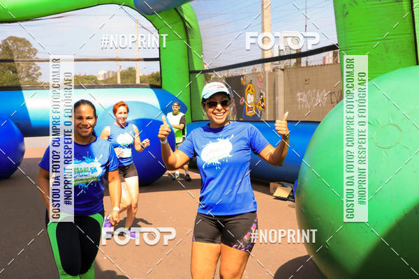 Achetez vos photos de l'vnementCorrida Insana 2019 - Curitiba sur Fotop