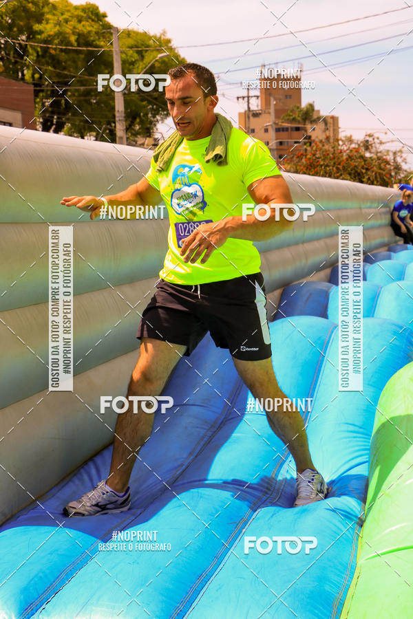 Buy your photos of the eventCorrida Insana 2019 - Curitiba on Fotop