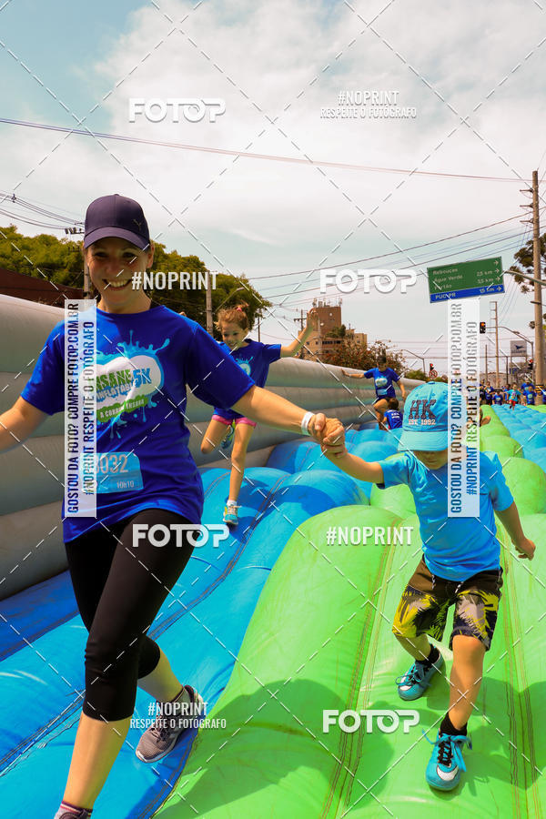 Buy your photos of the eventCorrida Insana 2019 - Curitiba on Fotop
