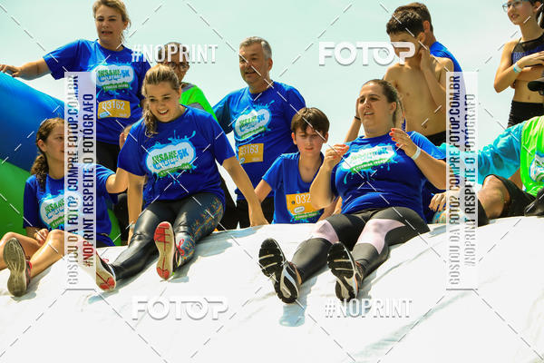 Buy your photos of the eventCorrida Insana 2019 - Curitiba on Fotop