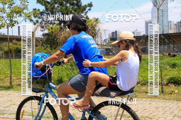 Buy your photos of the eventCorrida Insana 2019 - Curitiba on Fotop