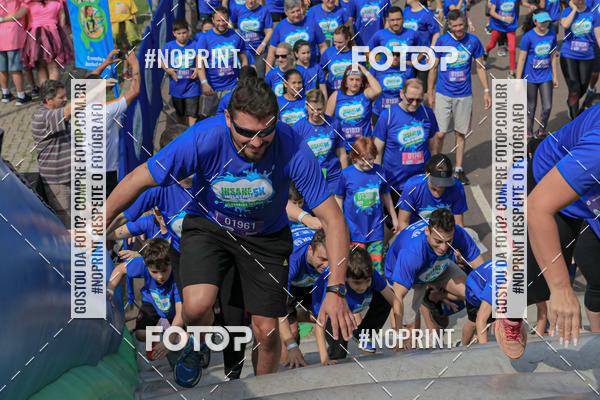 Buy your photos of the eventCorrida Insana 2019 - Curitiba on Fotop