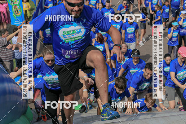 Buy your photos of the eventCorrida Insana 2019 - Curitiba on Fotop