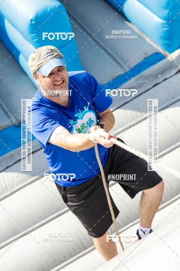 Buy your photos of the eventCorrida Insana 2019 - Curitiba on Fotop