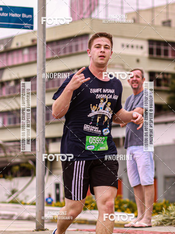Buy your photos of the eventCorrida Insana 2019 - Florianpolis on Fotop