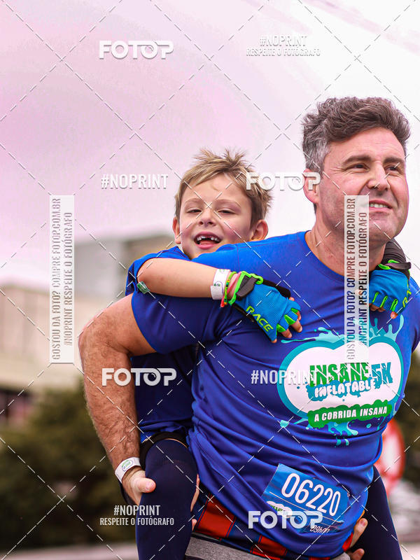 Buy your photos of the eventCorrida Insana 2019 - Florianpolis on Fotop