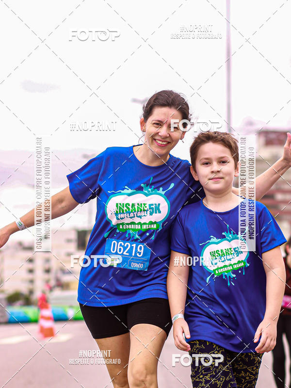 Buy your photos of the eventCorrida Insana 2019 - Florianpolis on Fotop