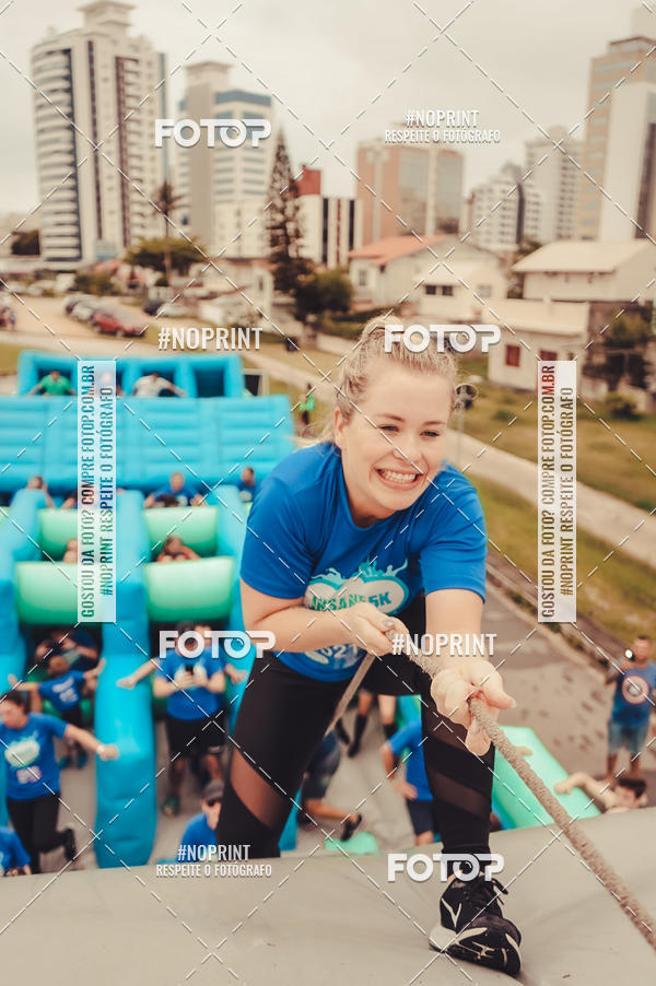 Buy your photos of the eventCorrida Insana 2019 - Florianpolis on Fotop