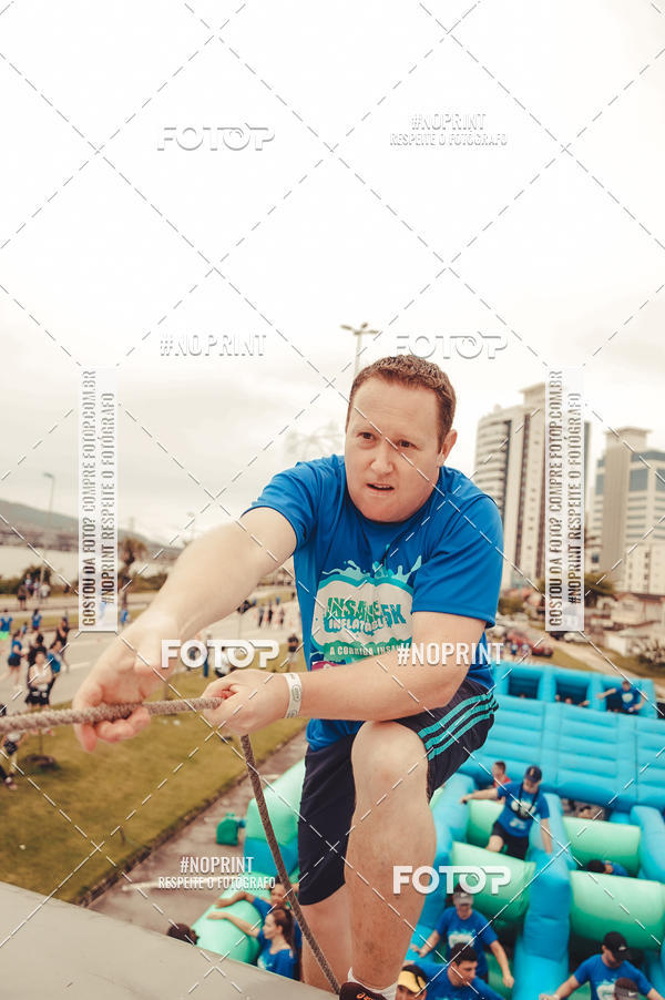 Buy your photos of the eventCorrida Insana 2019 - Florianpolis on Fotop