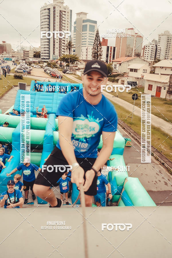 Buy your photos of the eventCorrida Insana 2019 - Florianpolis on Fotop