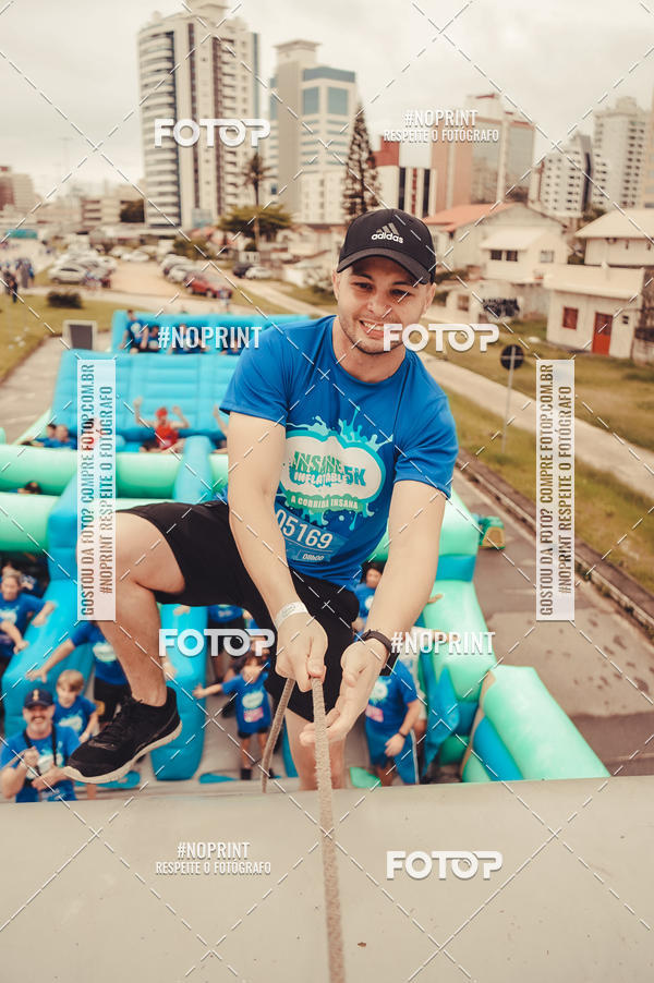 Buy your photos of the eventCorrida Insana 2019 - Florianpolis on Fotop