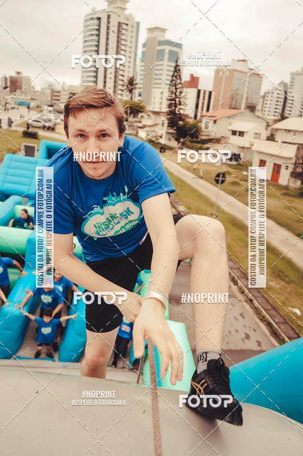 Buy your photos of the eventCorrida Insana 2019 - Florianpolis on Fotop