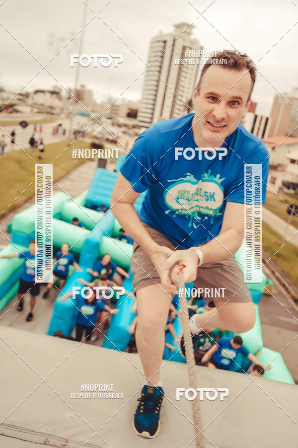 Buy your photos of the eventCorrida Insana 2019 - Florianpolis on Fotop