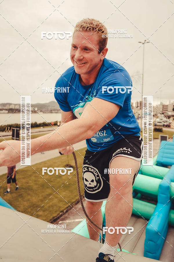 Buy your photos of the eventCorrida Insana 2019 - Florianpolis on Fotop