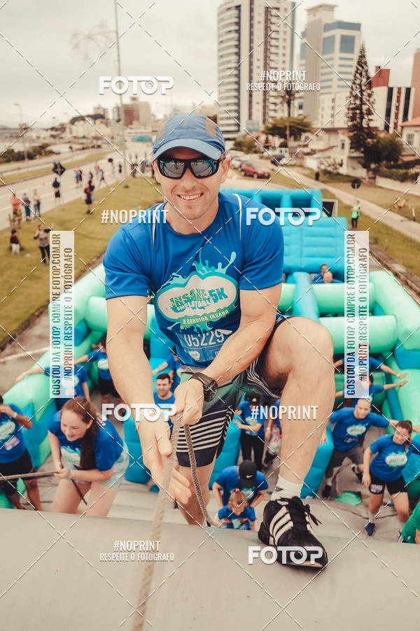 Buy your photos of the eventCorrida Insana 2019 - Florianpolis on Fotop