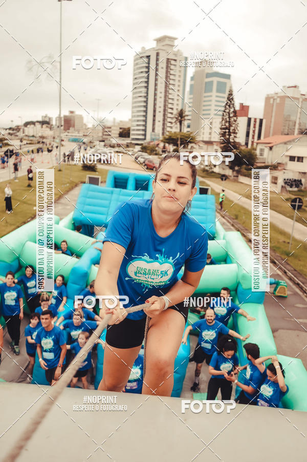 Buy your photos of the eventCorrida Insana 2019 - Florianpolis on Fotop